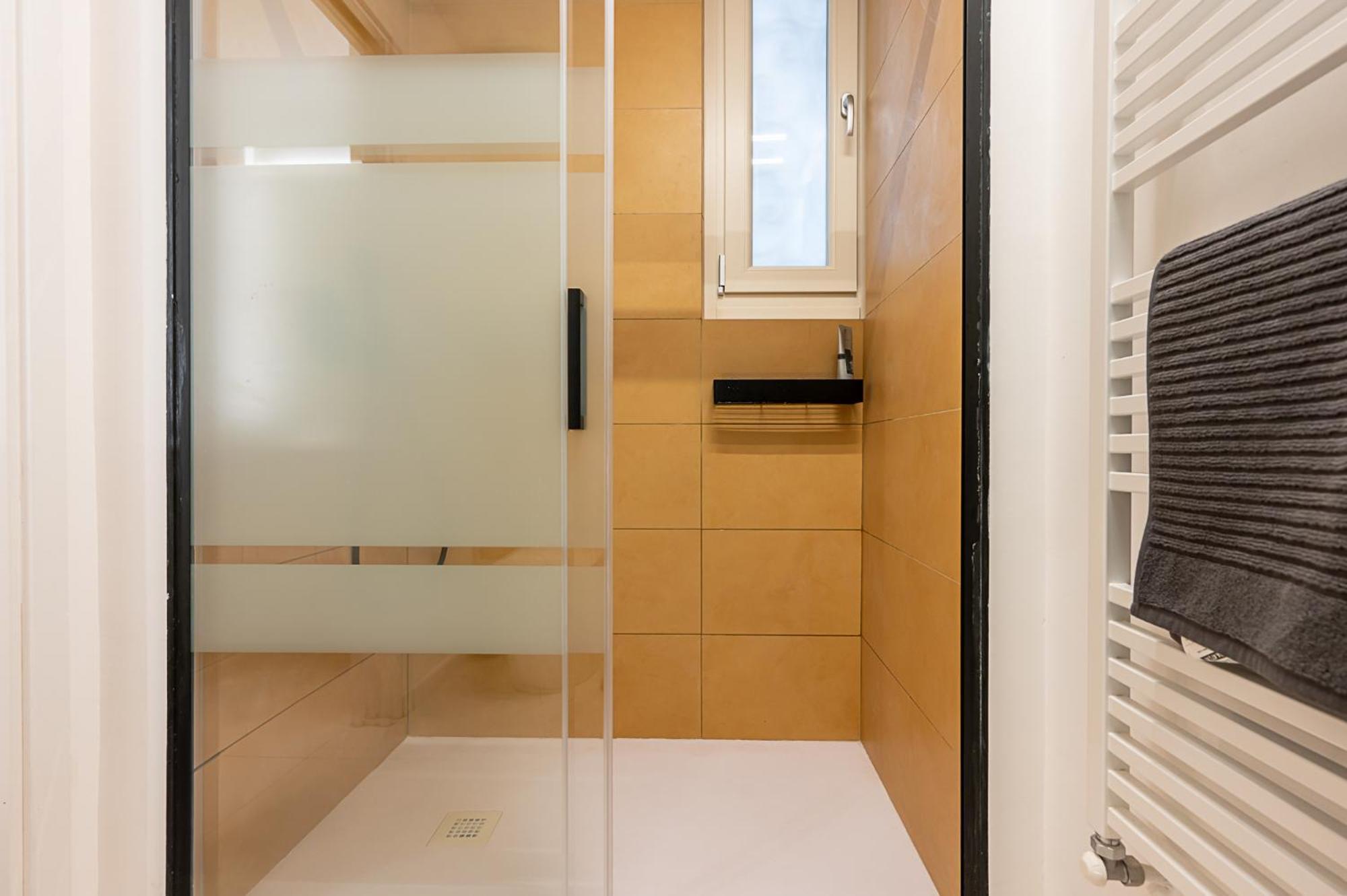 Madamin 9 - Contemporary Suite In A Prestigious Building Turin Exterior foto