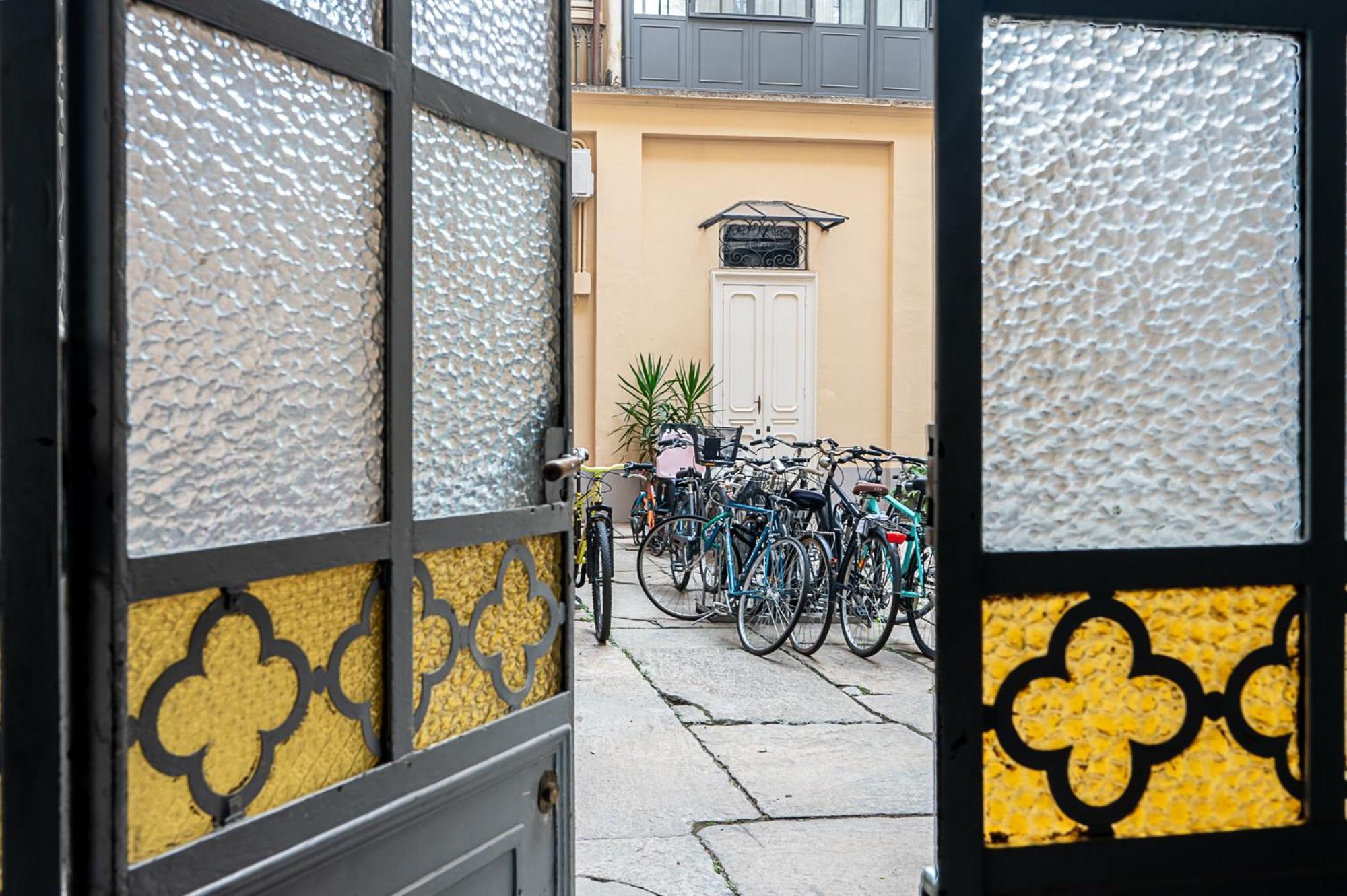 Madamin 9 - Contemporary Suite In A Prestigious Building Turin Exterior foto