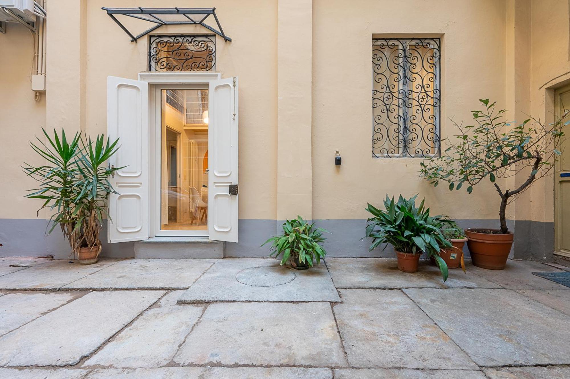 Madamin 9 - Contemporary Suite In A Prestigious Building Turin Exterior foto